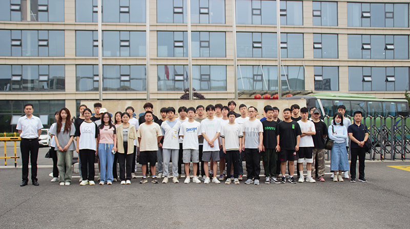 Warmly welcomes teachers and students from Hubei University of Technology to visit！